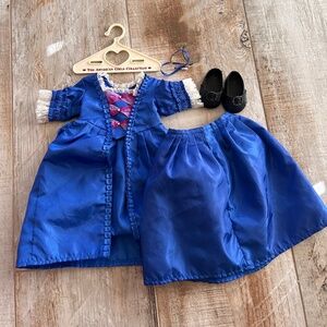 Pleasant Co American Girl Felicity Merriman Blue Christmas Dress Necklace Shoes